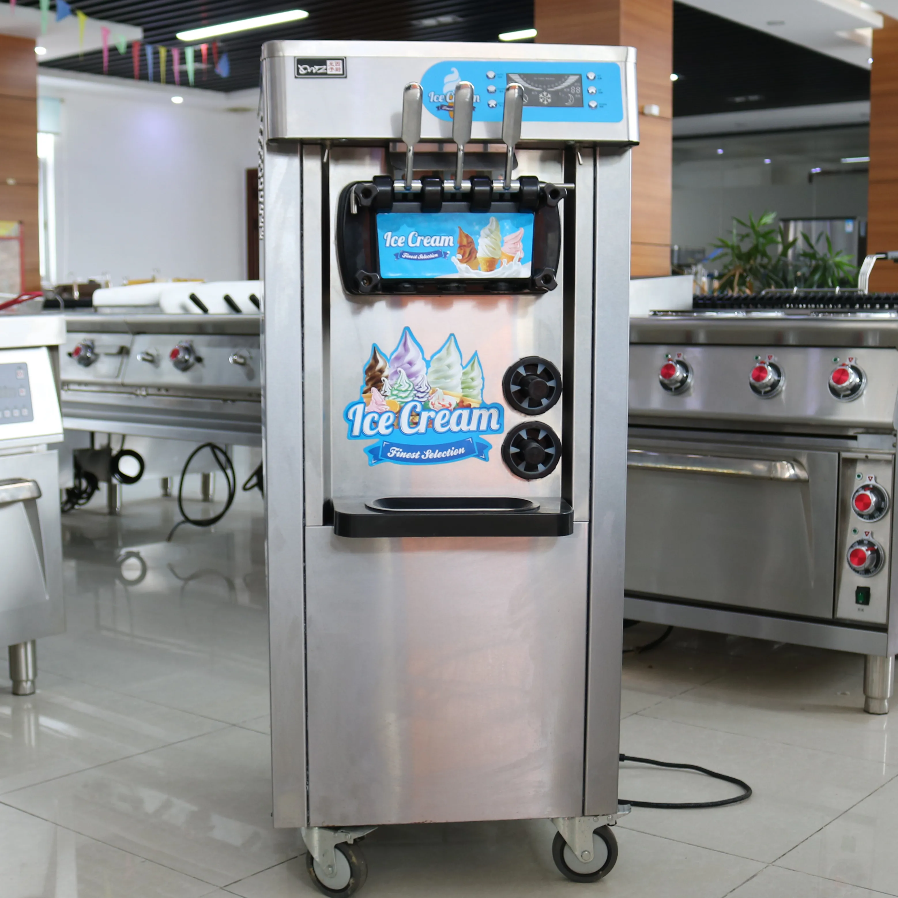 Gewerbliche Softeis-Maschine m – Soft Serve Ice Cream Machine 3 Flavor Bewertung und Preis