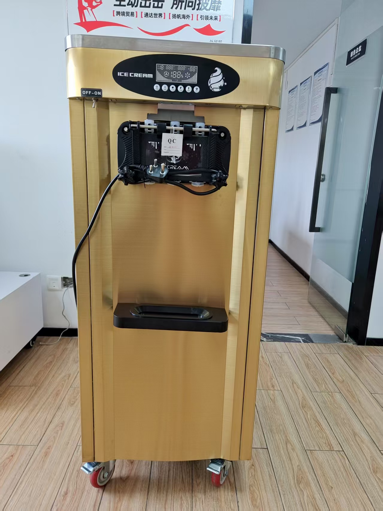 Hocheffiziente 3-Sorten-Freist – Commercial Gelato Maker Machine Bewertung und Preis